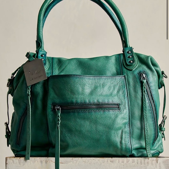 Free People Handbags - SOLD OUT Color// Free People We The Free Emerson Tote Emerald Green